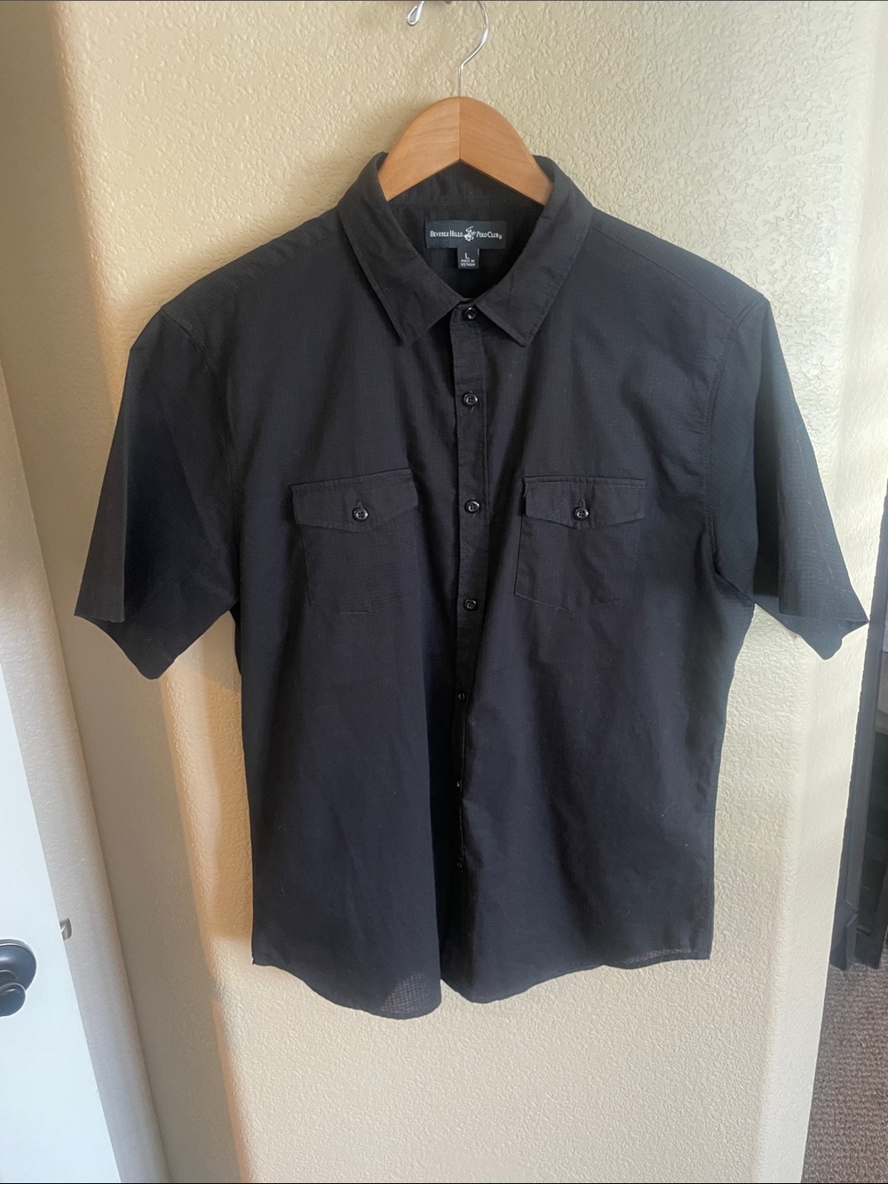 Beverly Hills Polo Club Men’s Black Short-Sleeve Button-Down Shirt Size L